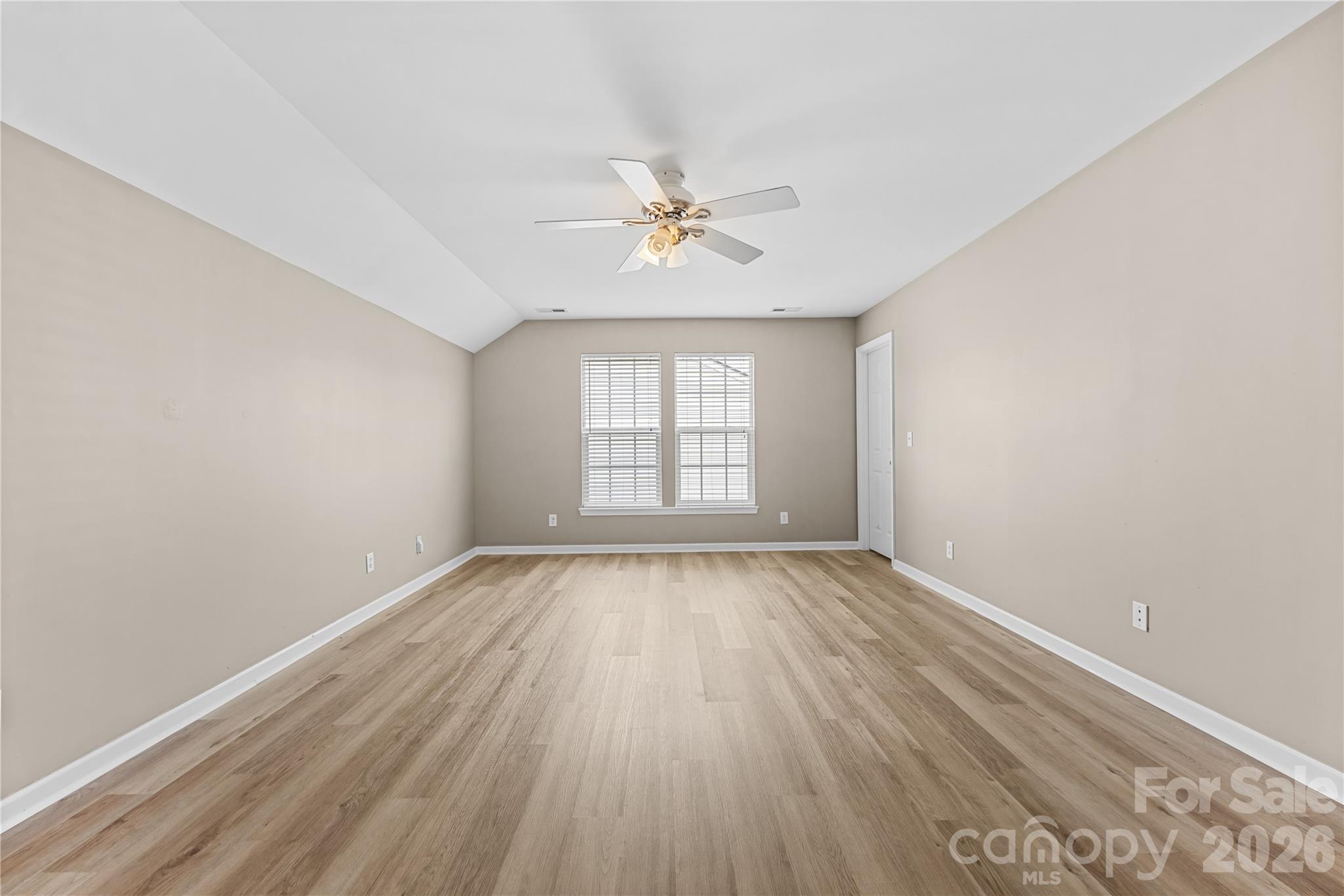 11811 Cheviott Hill Lane Property Photo 16