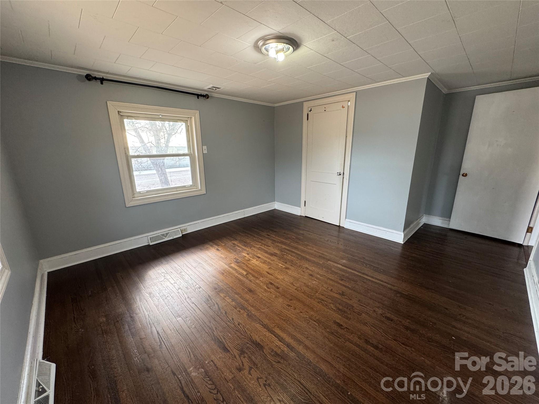545 Collins Street Property Photo 19