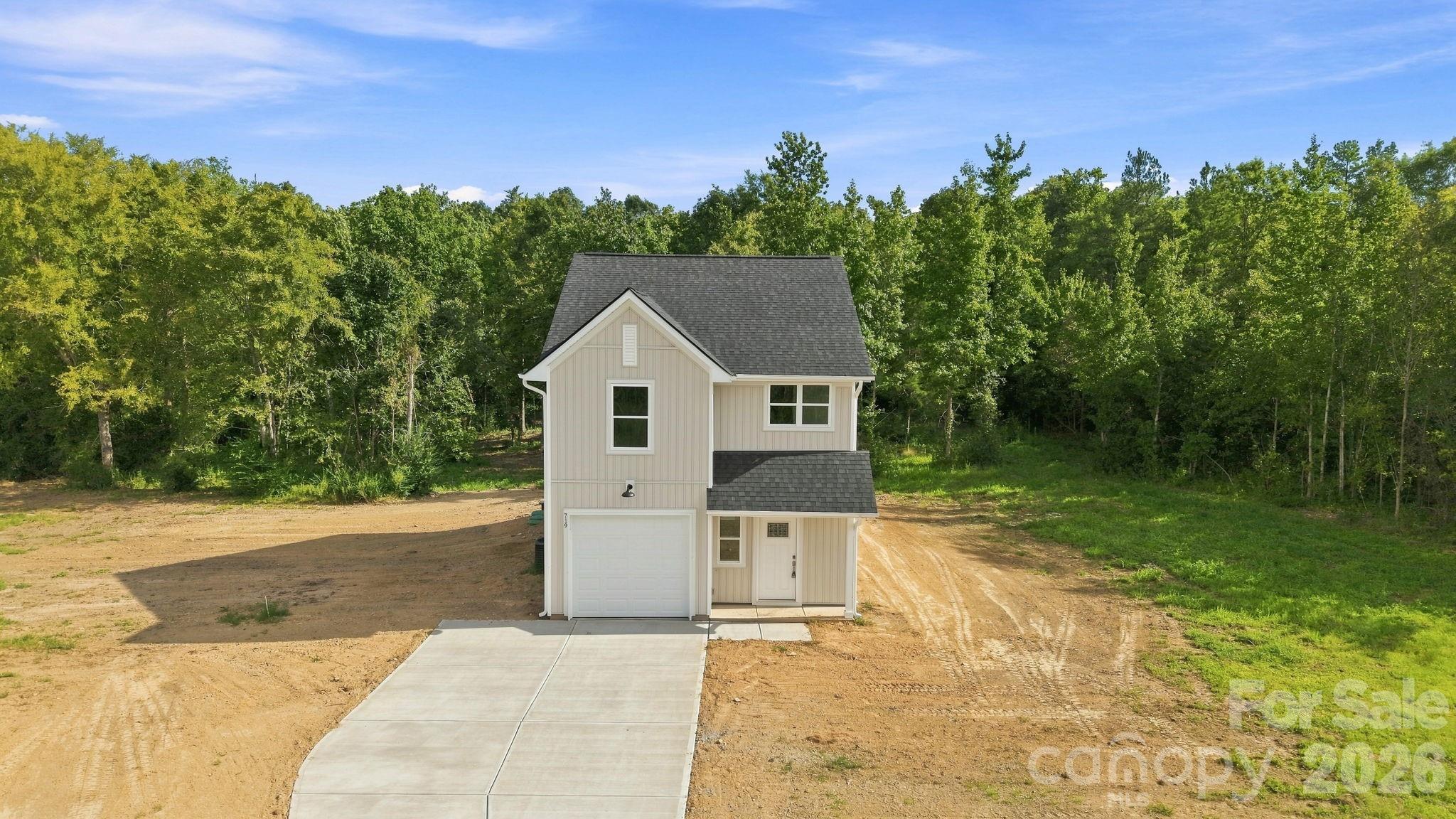 719 Hazel Blakeney Road Property Photo 7