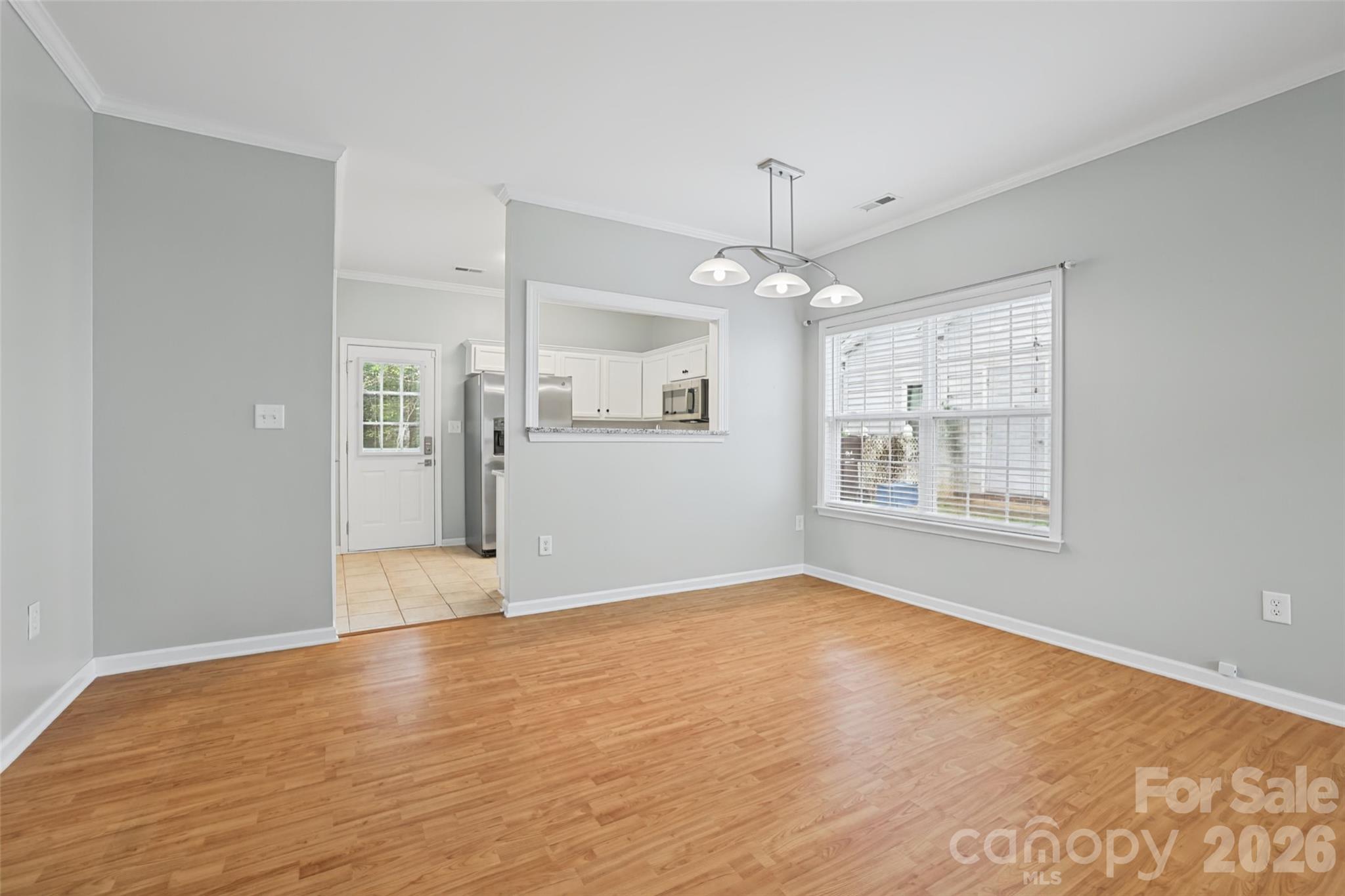 1720 Clemmon Sanders Circle Property Photo 6