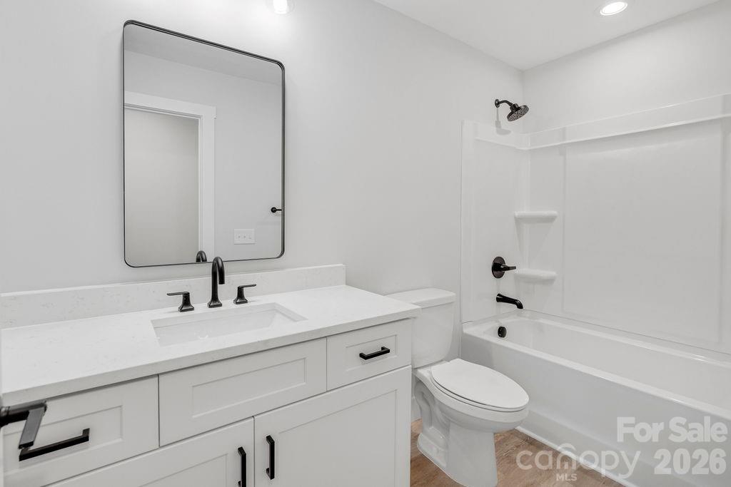 308 N Caldwell Avenue Property Photo 11