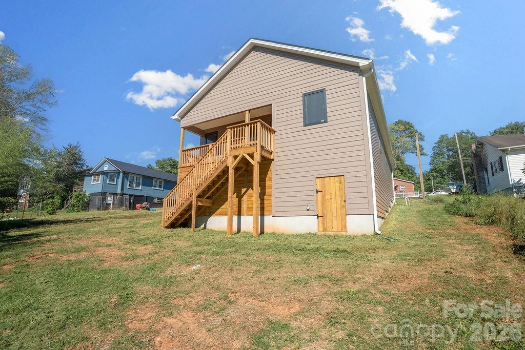 308 N Caldwell Avenue Property Photo 23