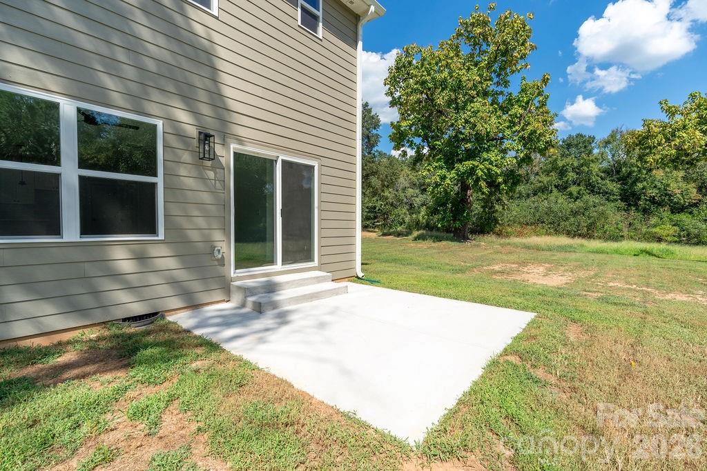 1402 N Modena Street Property Photo 26