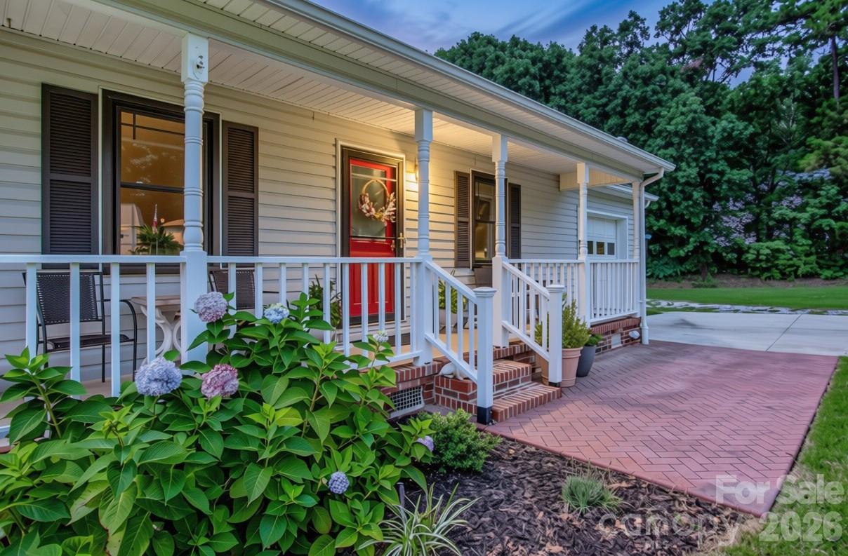 231 Proctor Drive Property Photo 3