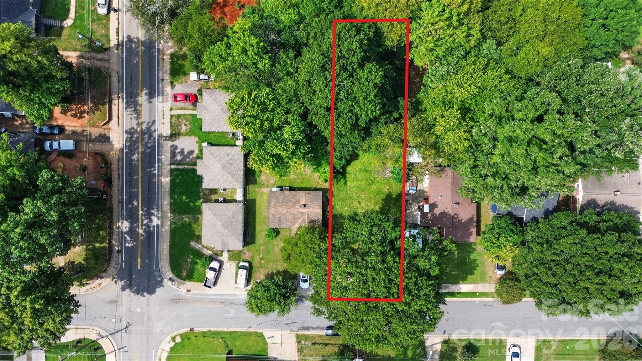 2011 Erie Street Property Photo 2