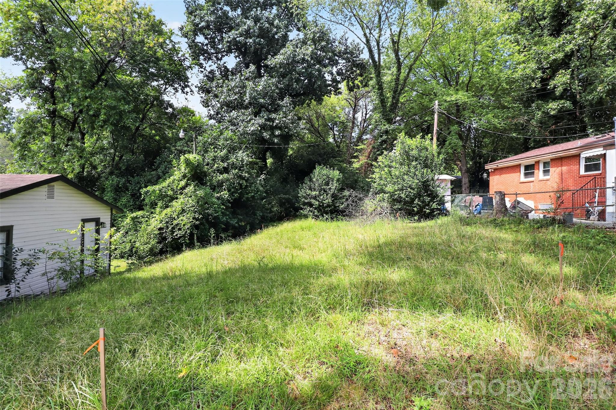 2011 Erie Street Property Photo 10