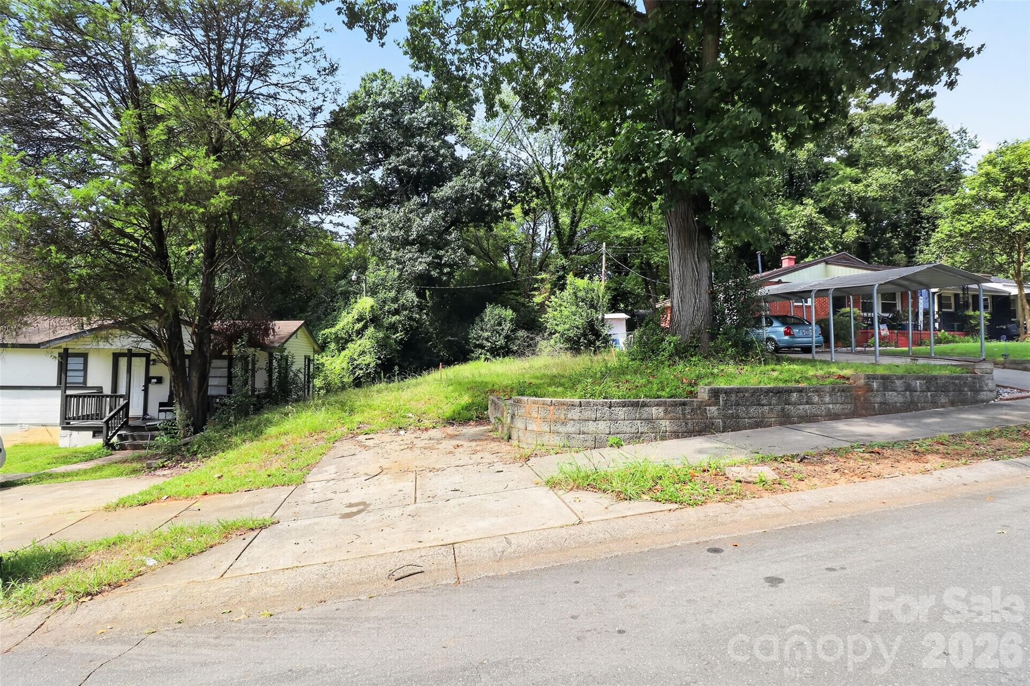 2011 Erie Street Property Photo 18