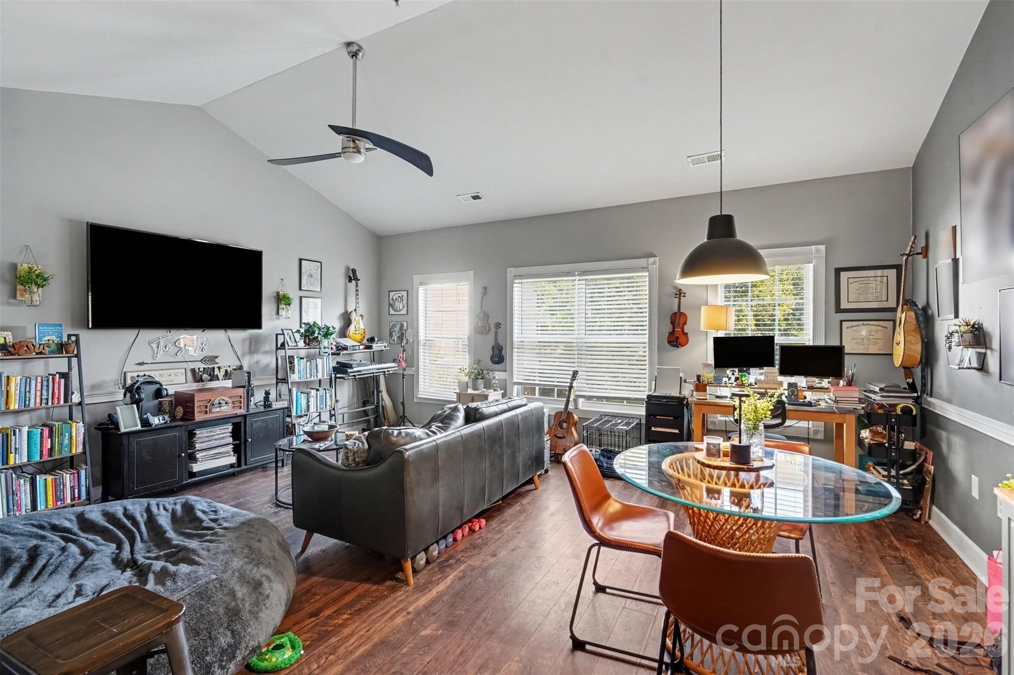 9243 Meadow Vista Road 302 Property Photo 6