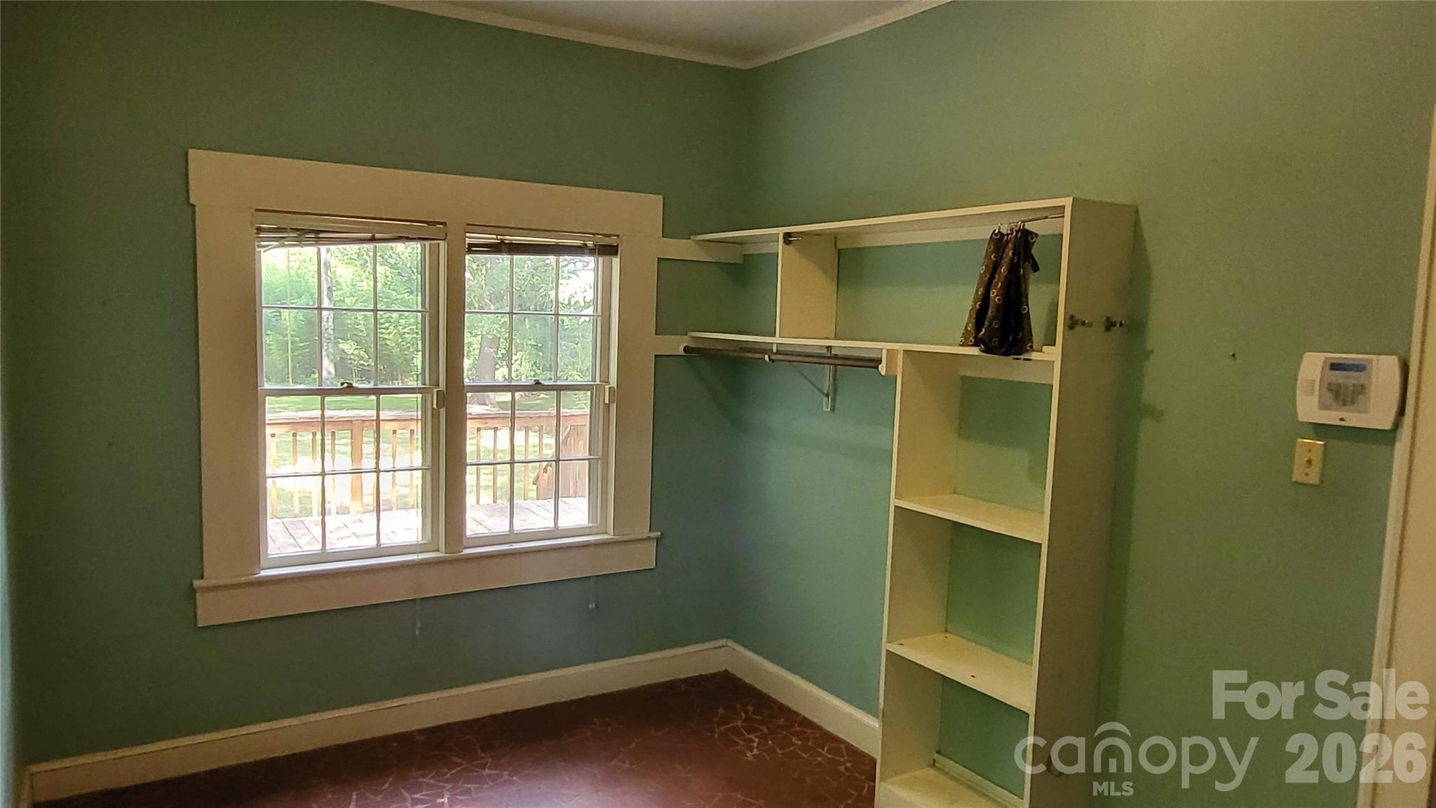 504 Chesterfield Avenue Property Photo 7