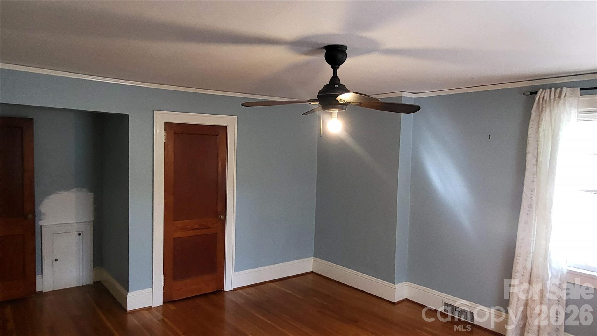 504 Chesterfield Avenue Property Photo 13