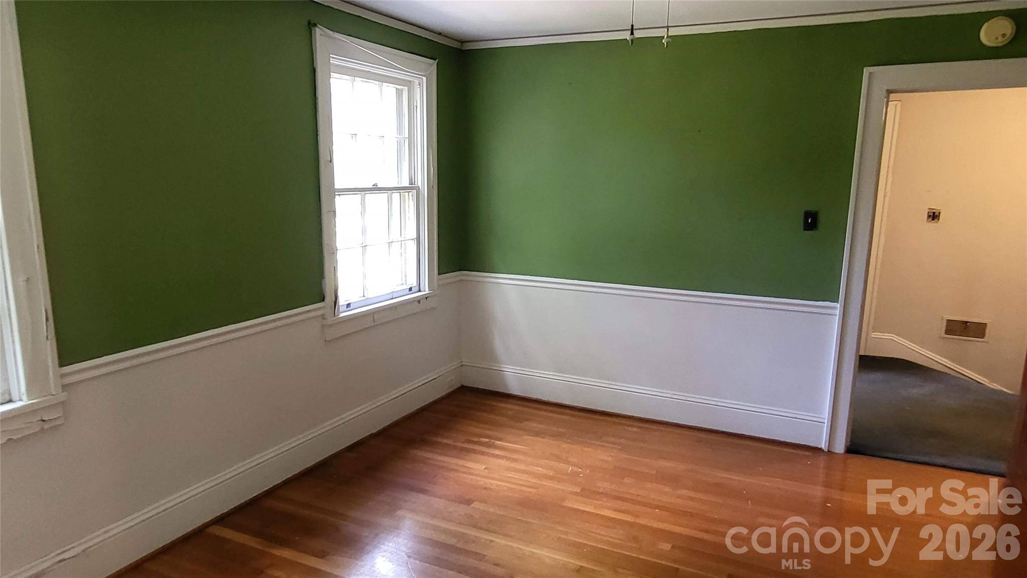 504 Chesterfield Avenue Property Photo 15
