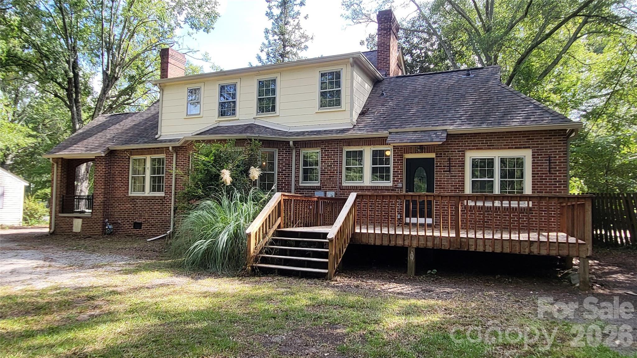 504 Chesterfield Avenue Property Photo 22
