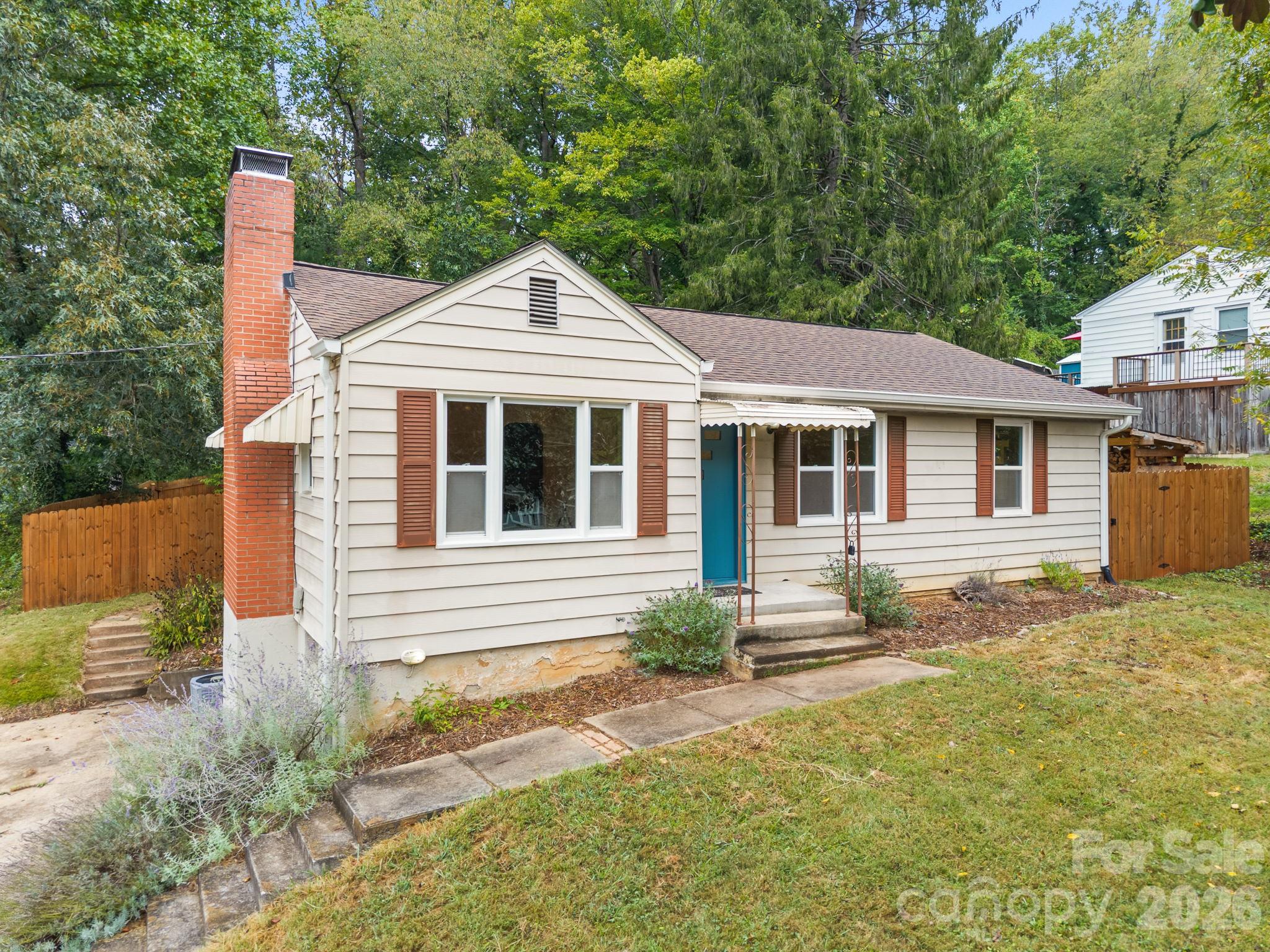 400 Monte Vista Road Property Photo 1