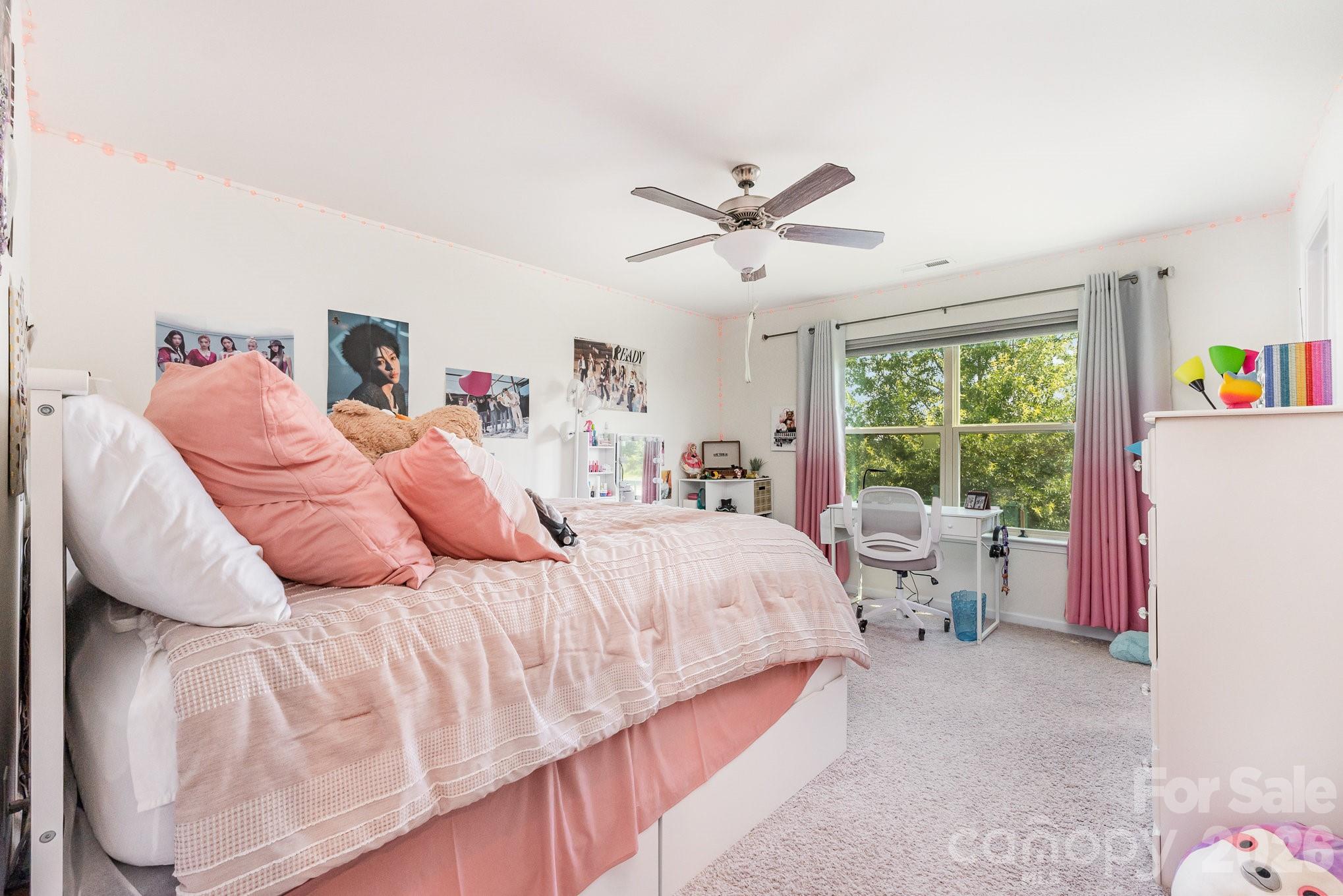 2010 Knocktree Drive Property Photo 28