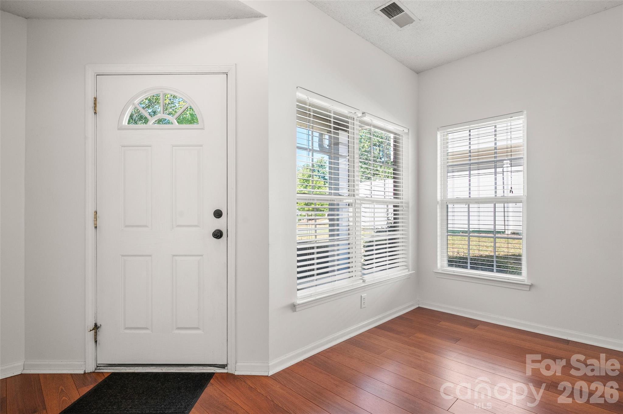 2738 Mill Valley Court Property Photo 9