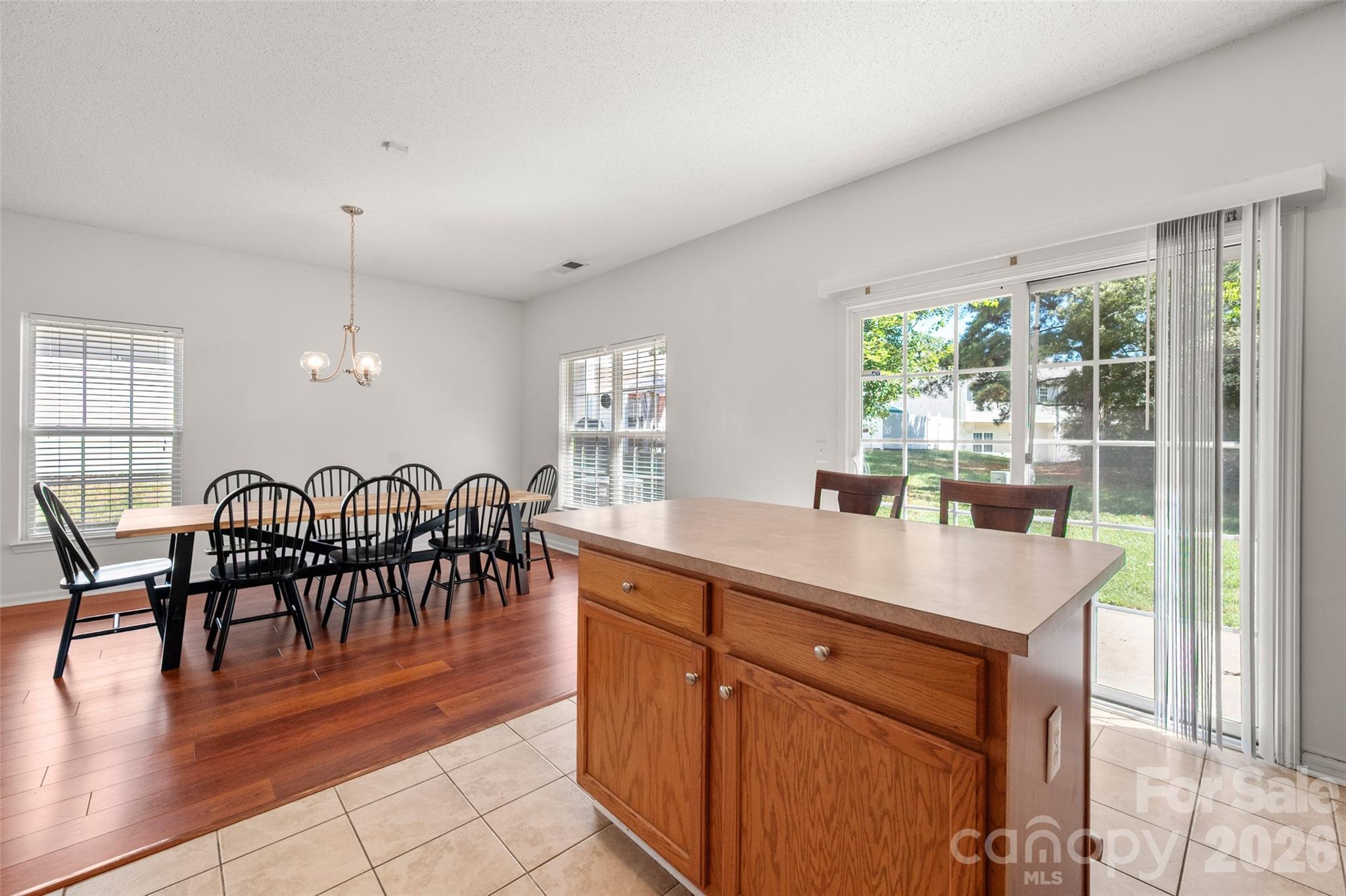 2738 Mill Valley Court Property Photo 21