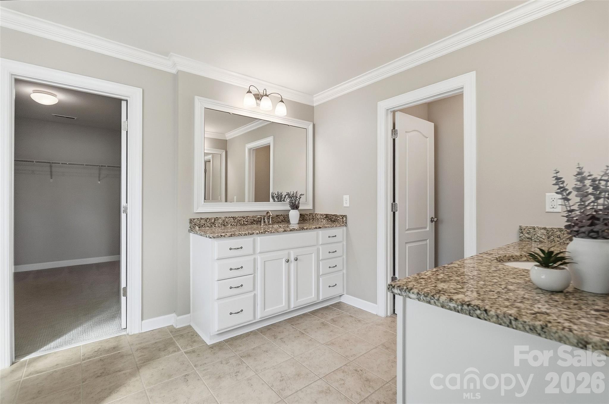 10038 Travertine Trail Property Photo 21