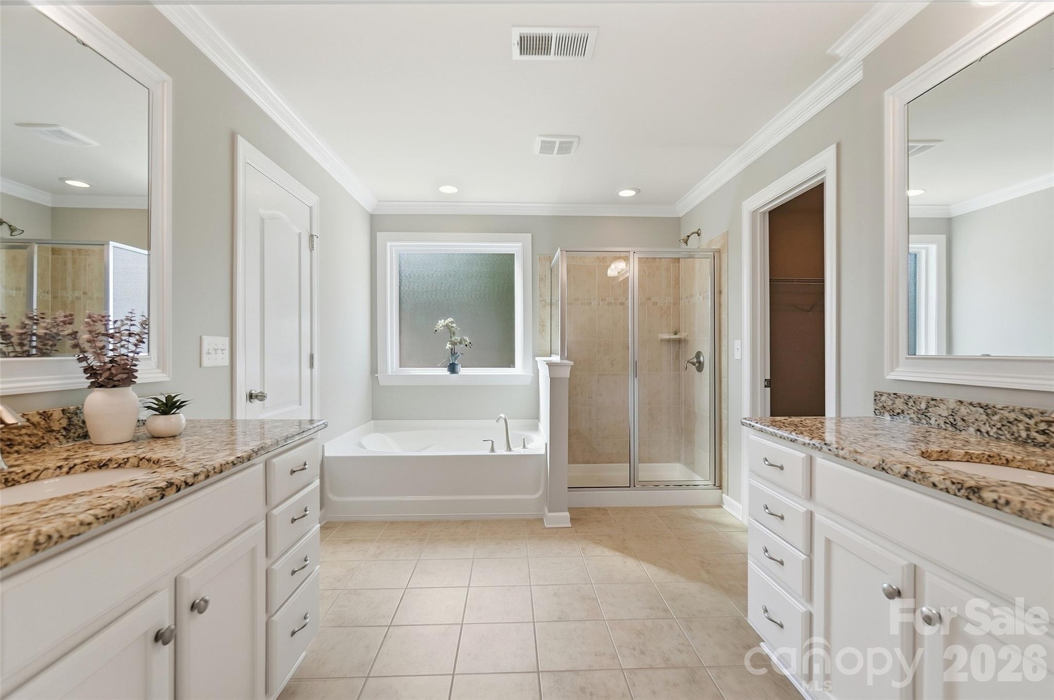 10038 Travertine Trail Property Photo 22