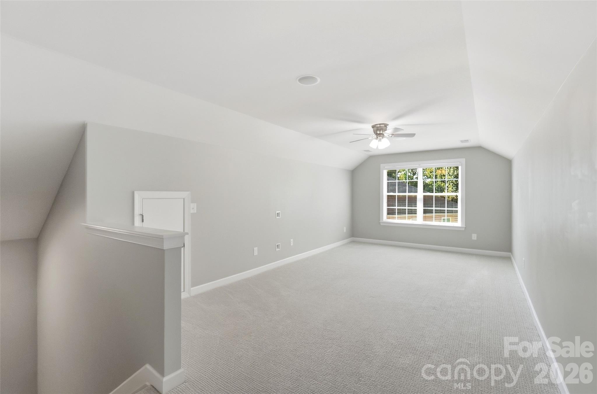 10038 Travertine Trail Property Photo 33