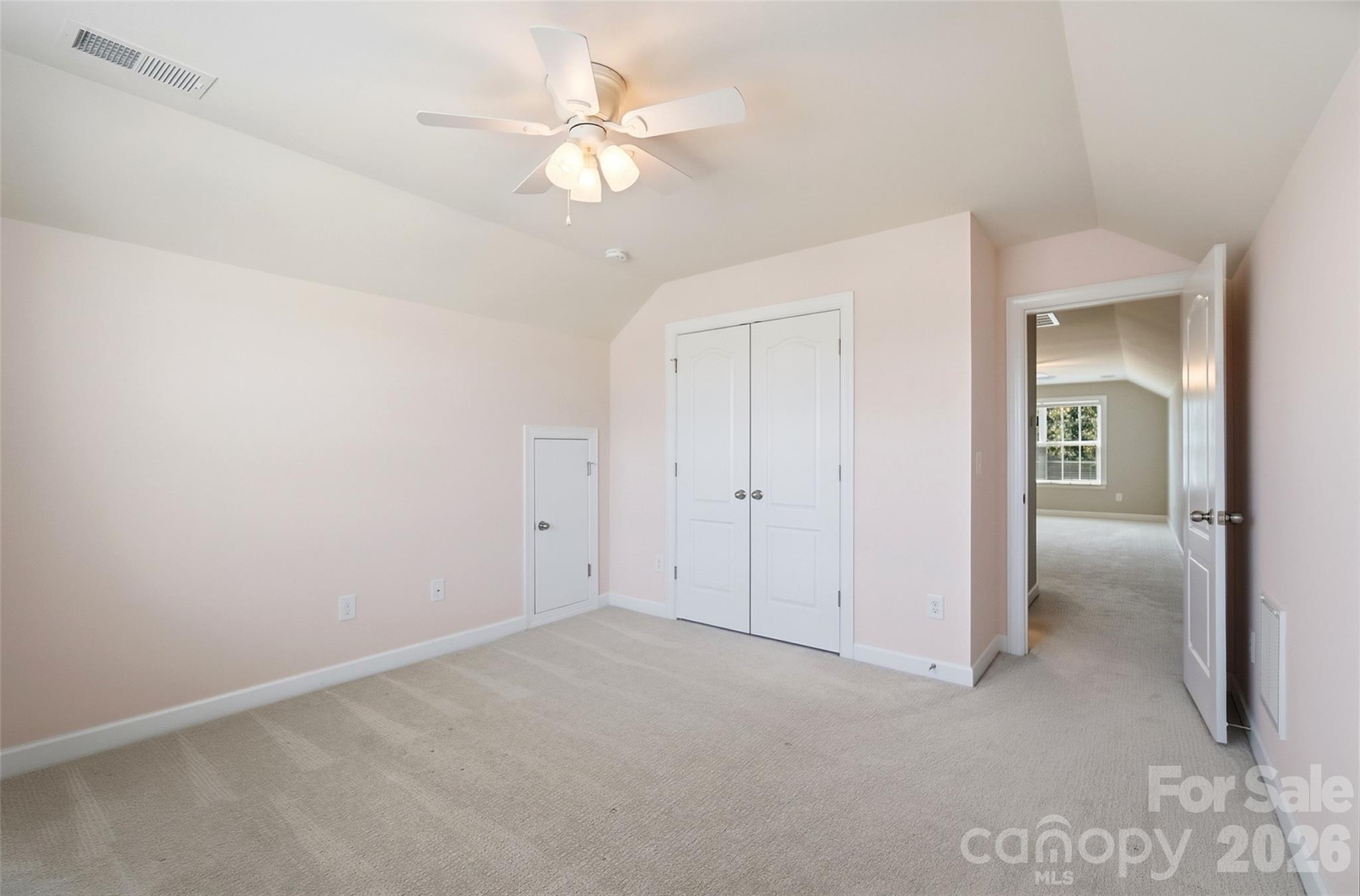 10038 Travertine Trail Property Photo 35