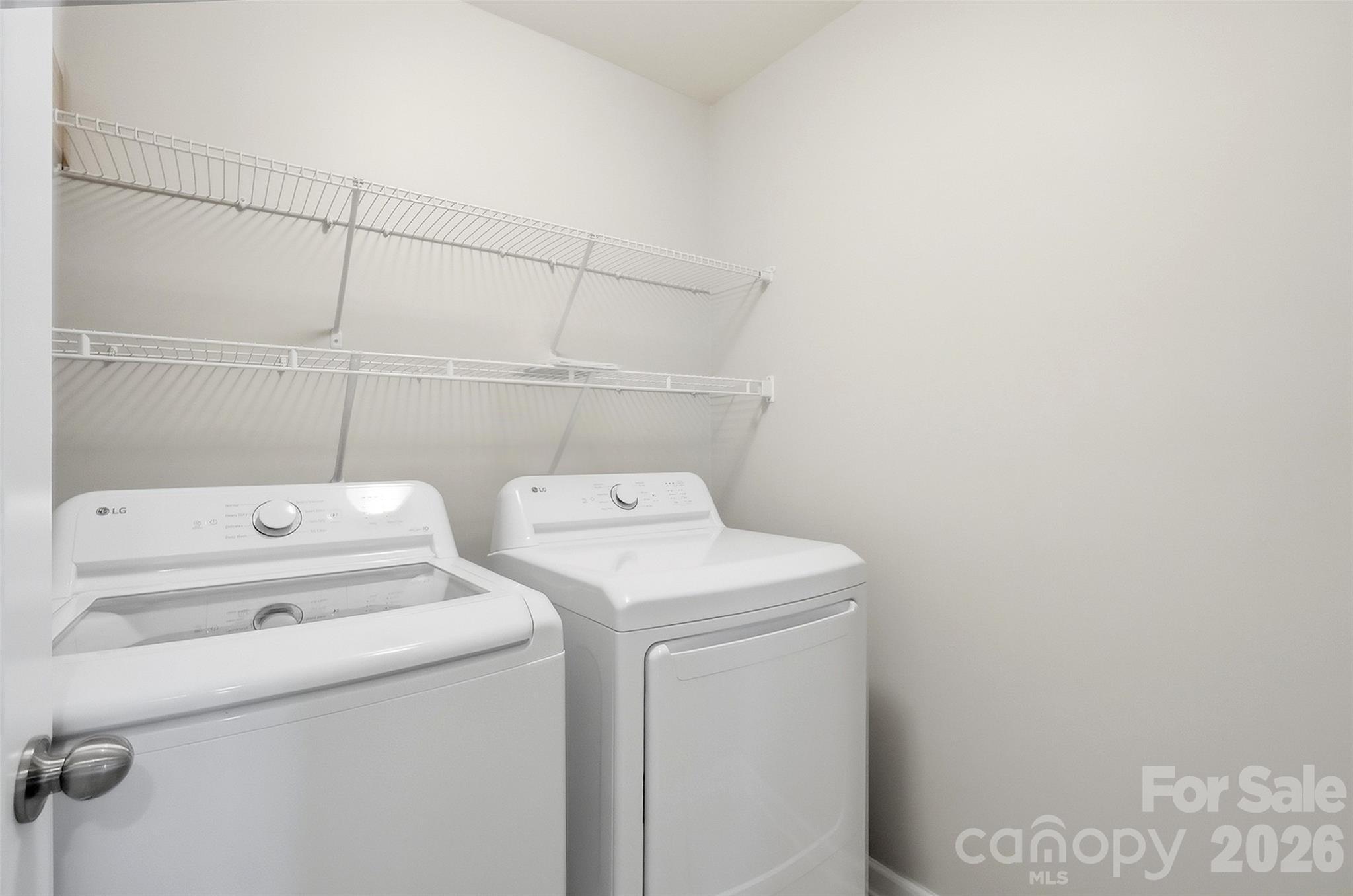 10038 Travertine Trail Property Photo 38