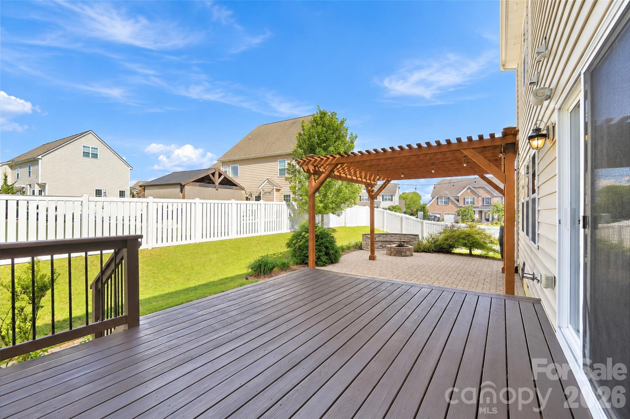 10038 Travertine Trail Property Photo 40
