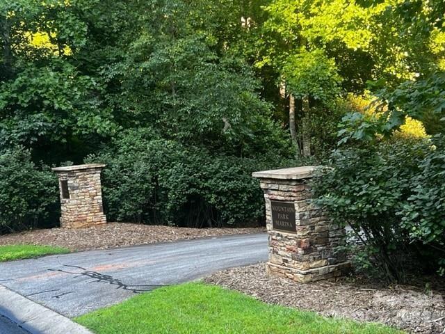23 Mountain Parkway Property Photo 8