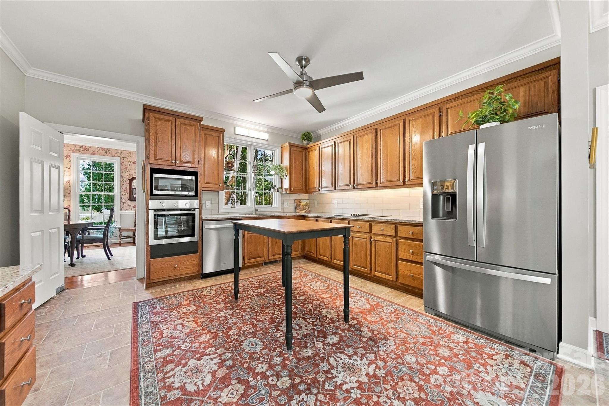 114 6th Avenue Property Photo 13