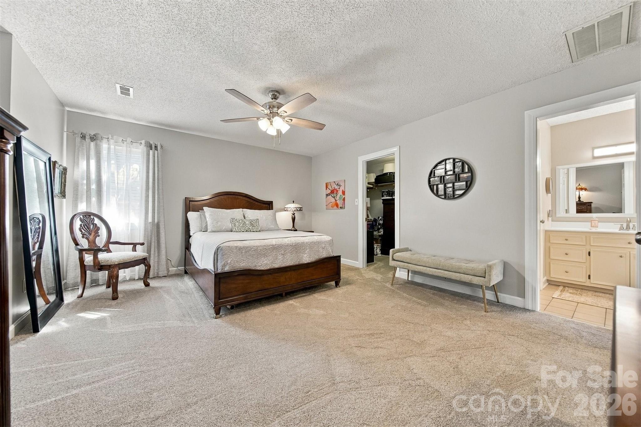114 6th Avenue Property Photo 17
