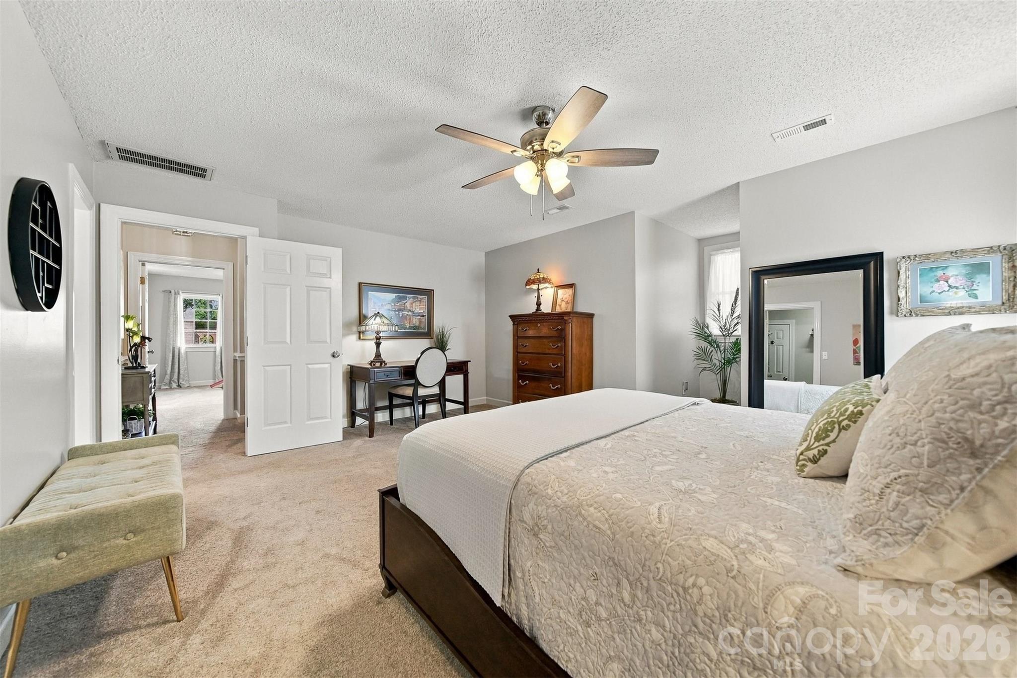 114 6th Avenue Property Photo 19