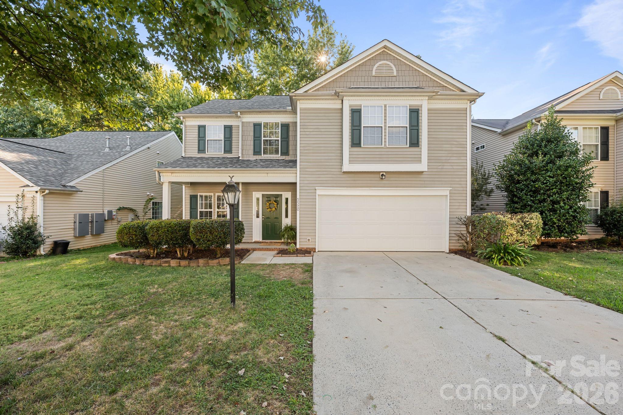 5520 Waverly Lynn Lane Property Photo 1