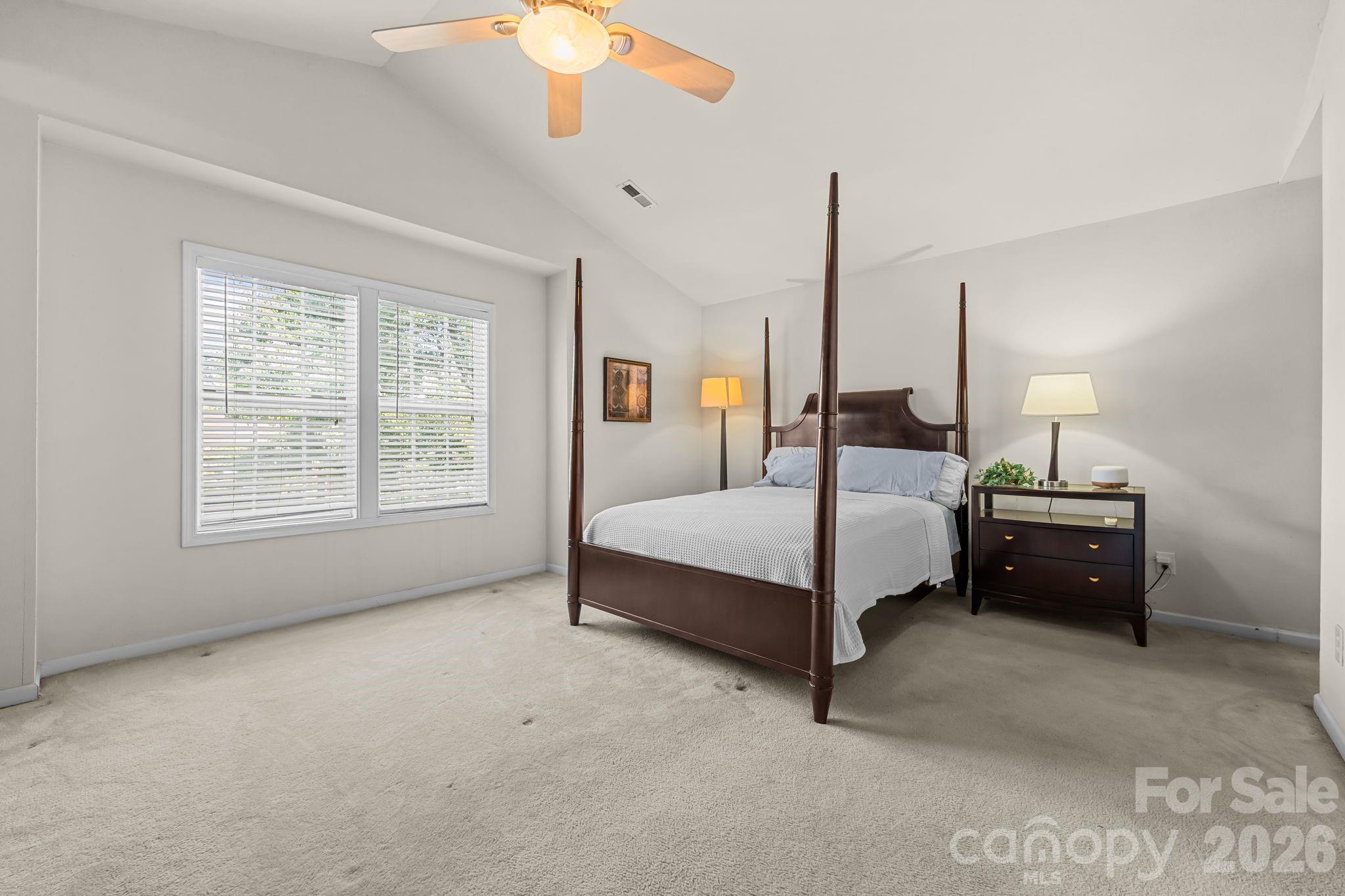 5520 Waverly Lynn Lane Property Photo 9
