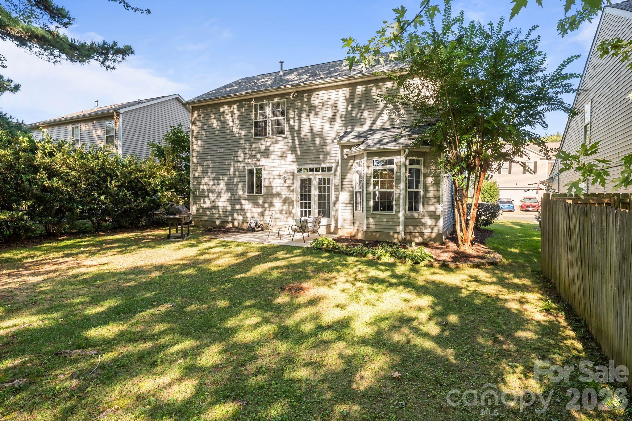 5520 Waverly Lynn Lane Property Photo 16