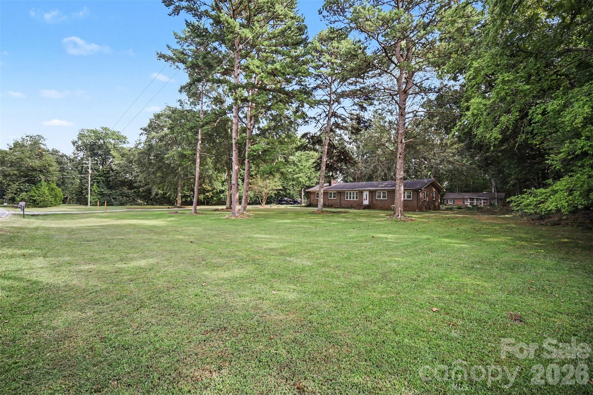 2681 University Drive Property Photo 4
