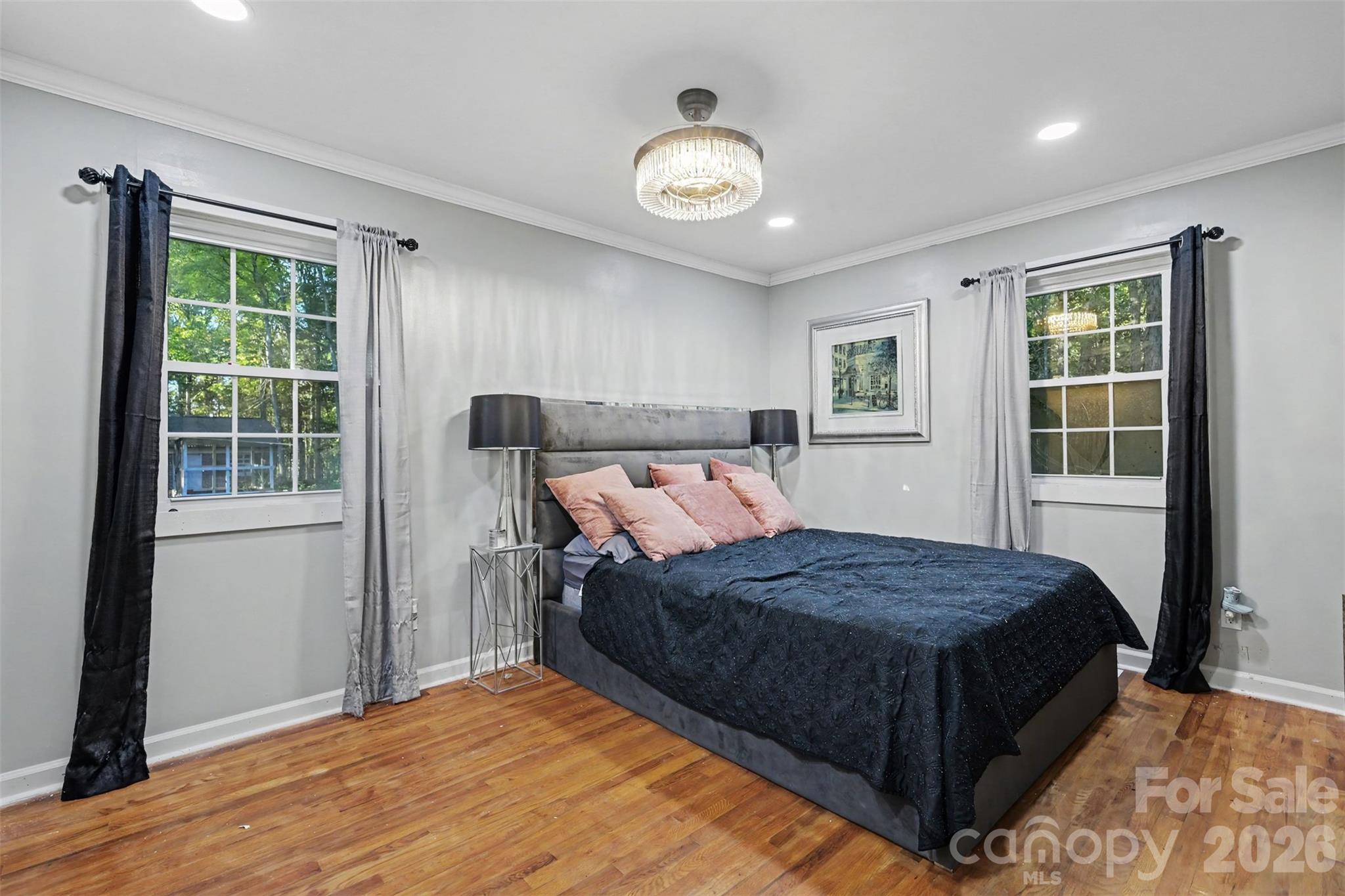 2681 University Drive Property Photo 14