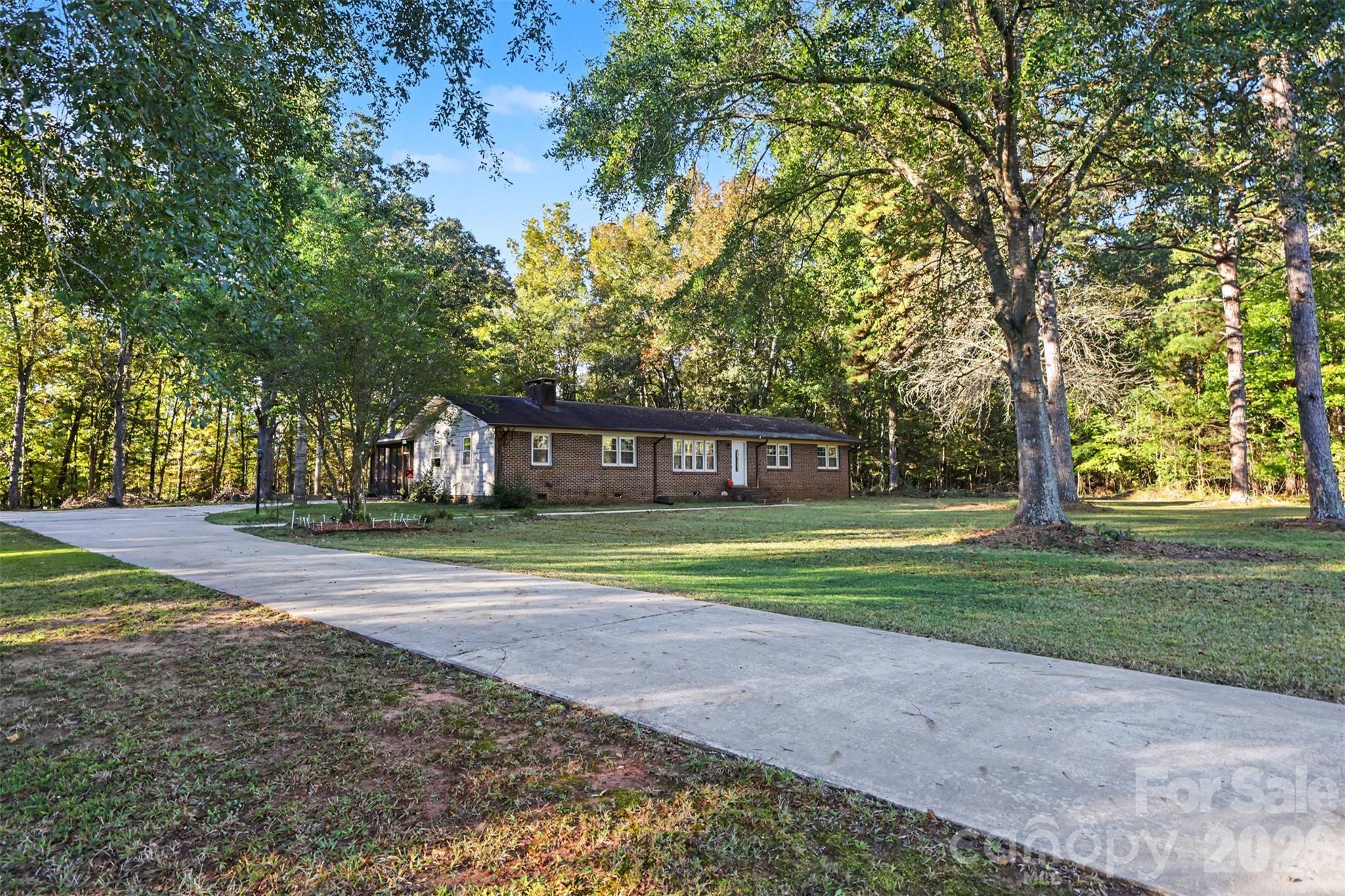 2681 University Drive Property Photo 17