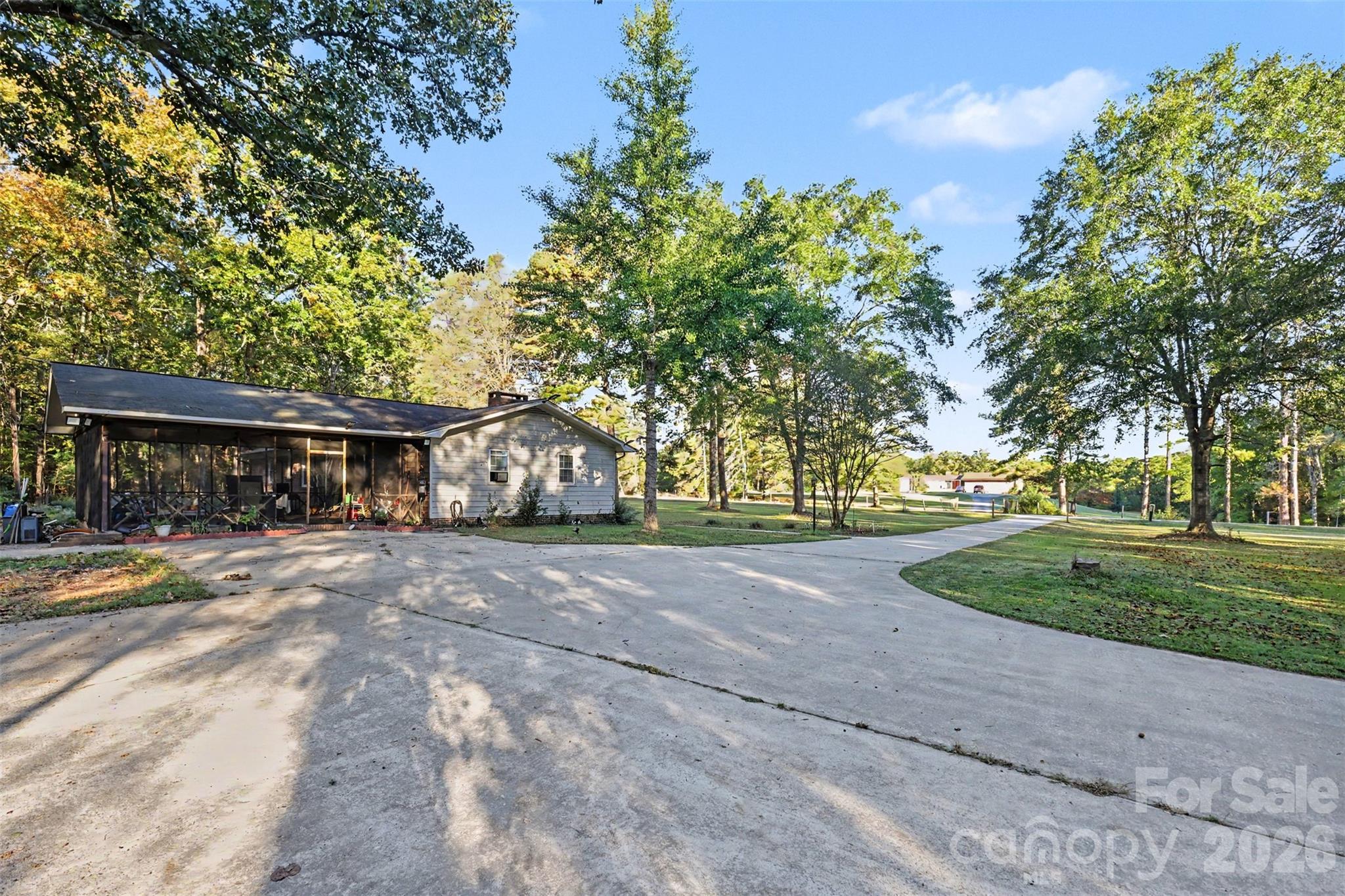 2681 University Drive Property Photo 19