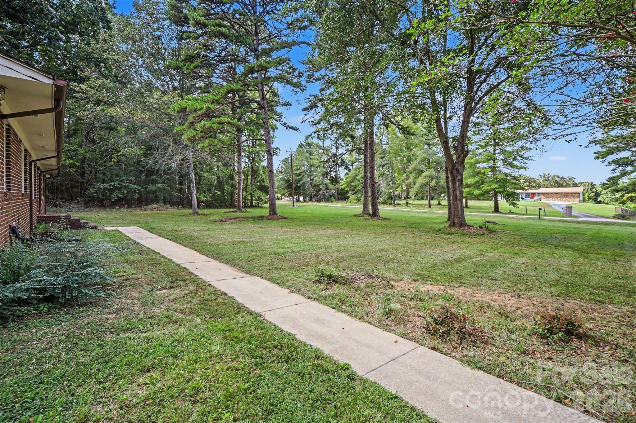 2681 University Drive Property Photo 33
