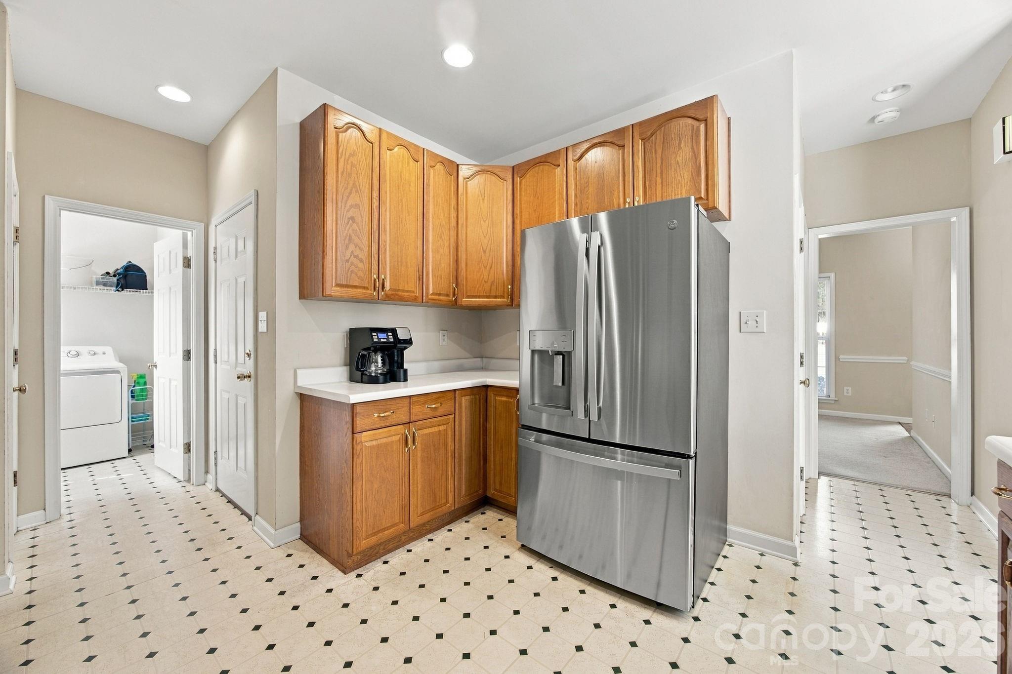 2807 Edgebrook Circle Property Photo 11