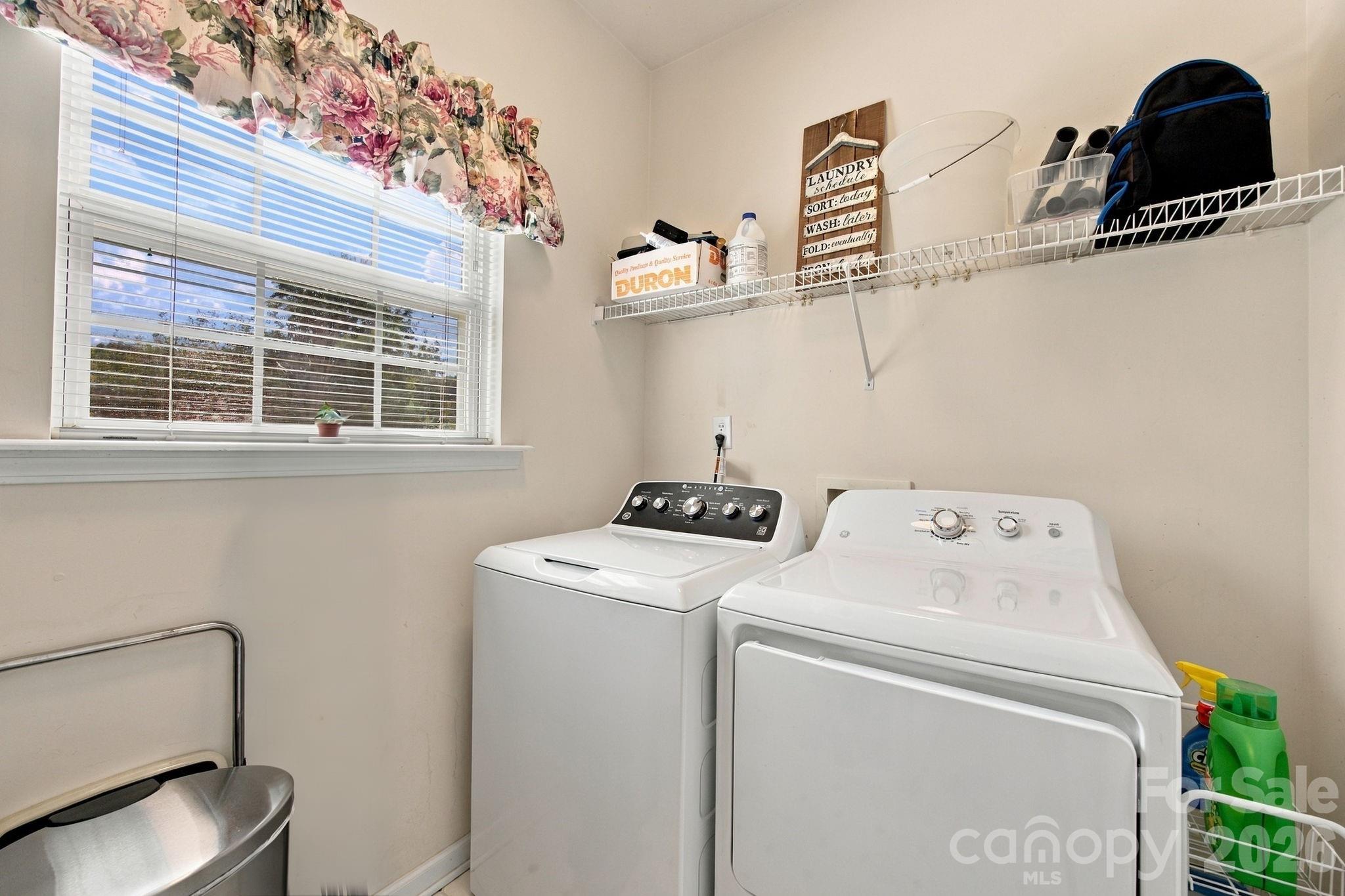 2807 Edgebrook Circle Property Photo 12