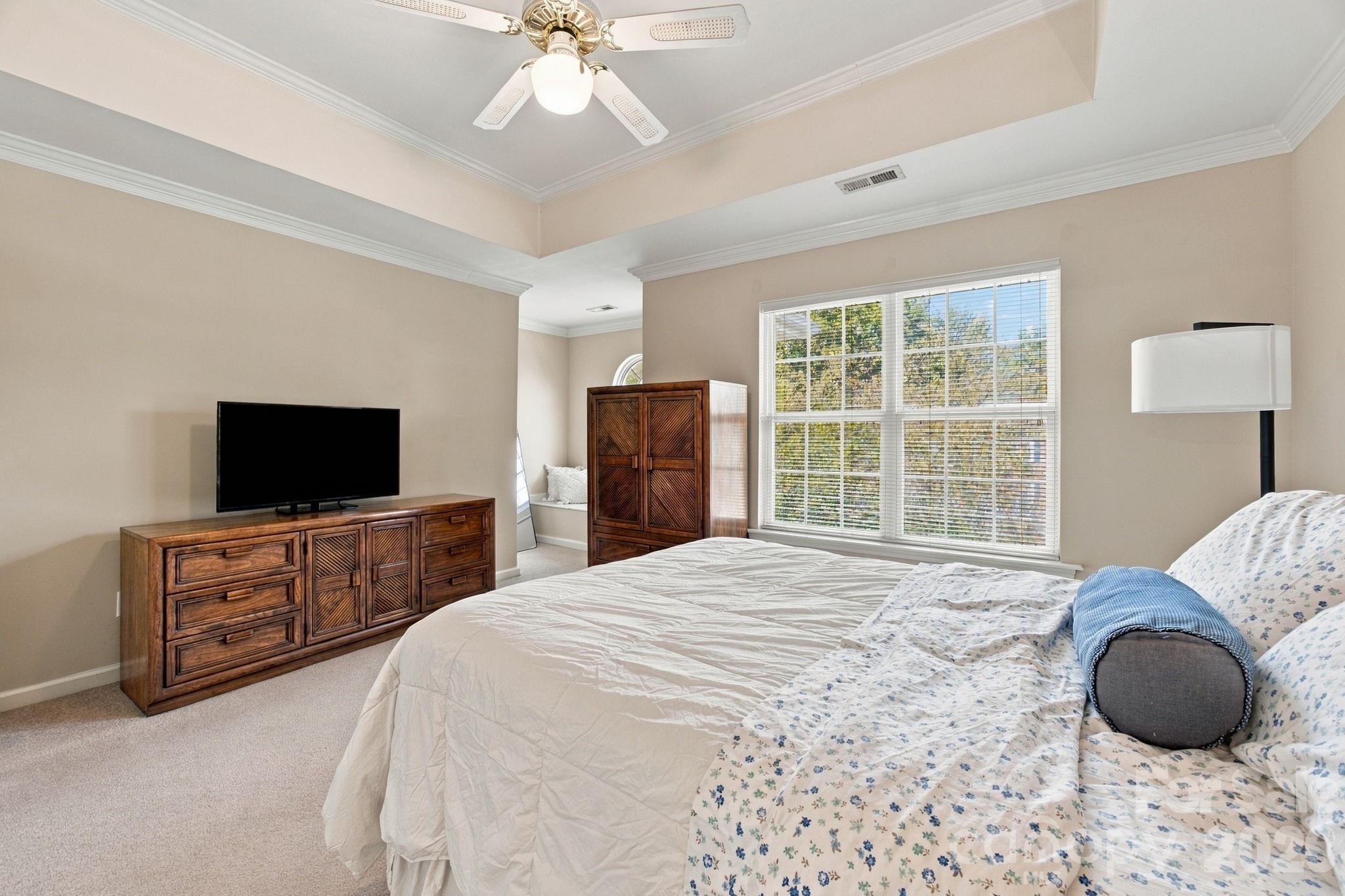 2807 Edgebrook Circle Property Photo 18
