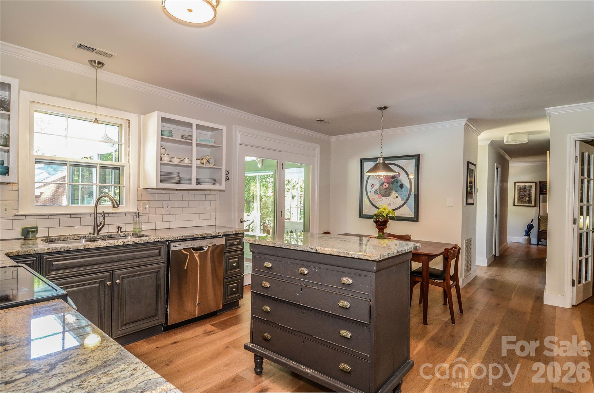 500 Laurel Fork Drive Property Photo 7