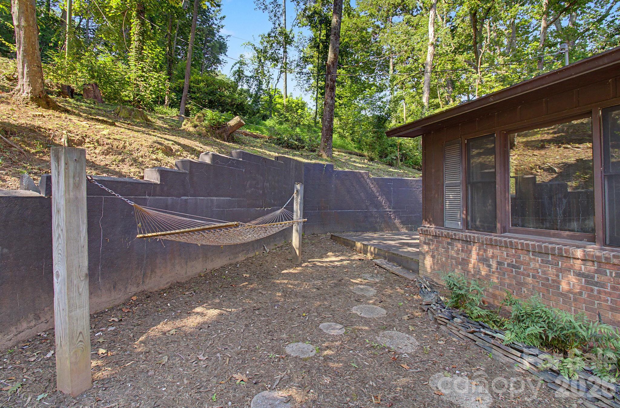 21 Coffey Circle Property Photo 7