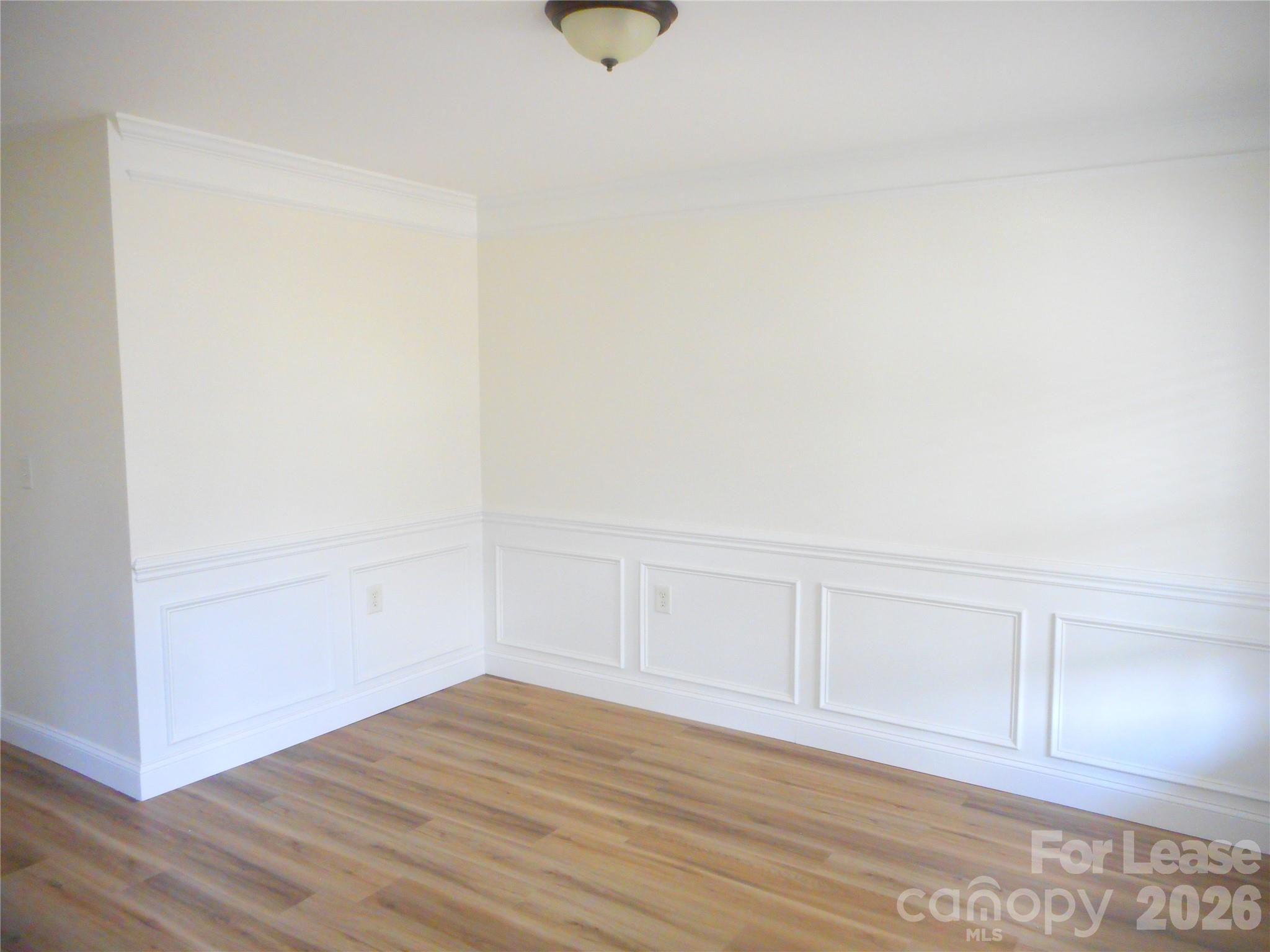 19243 Kanawha Drive Property Photo 12