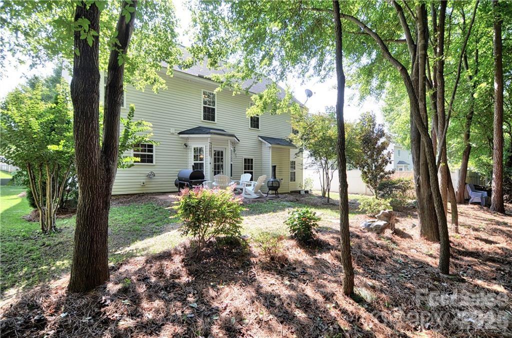 19243 Kanawha Drive Property Photo 17