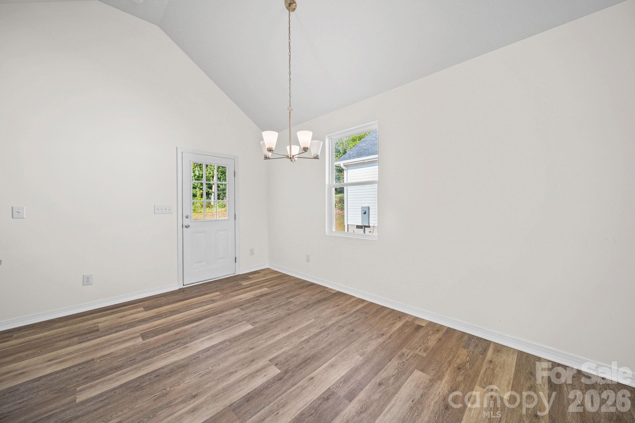 299 N Long Street Property Photo 7