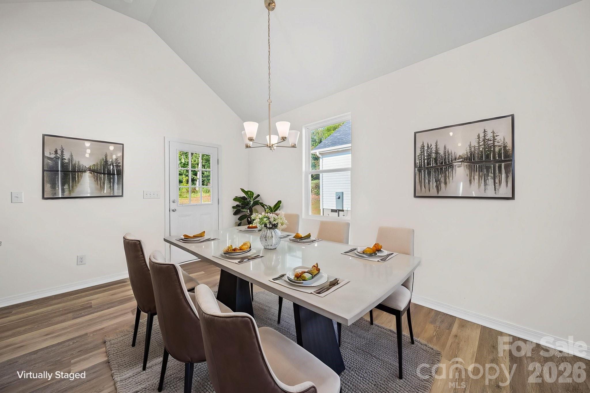 299 N Long Street Property Photo 8