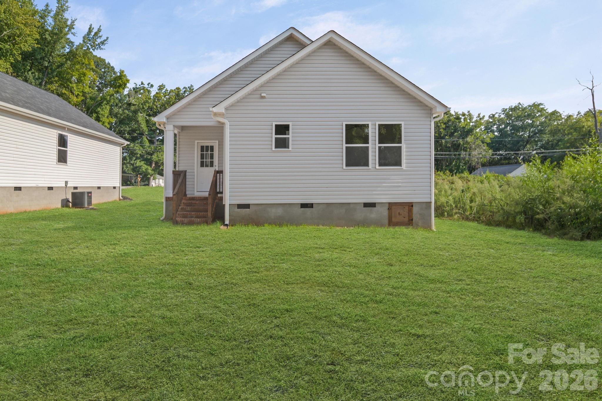 299 N Long Street Property Photo 28