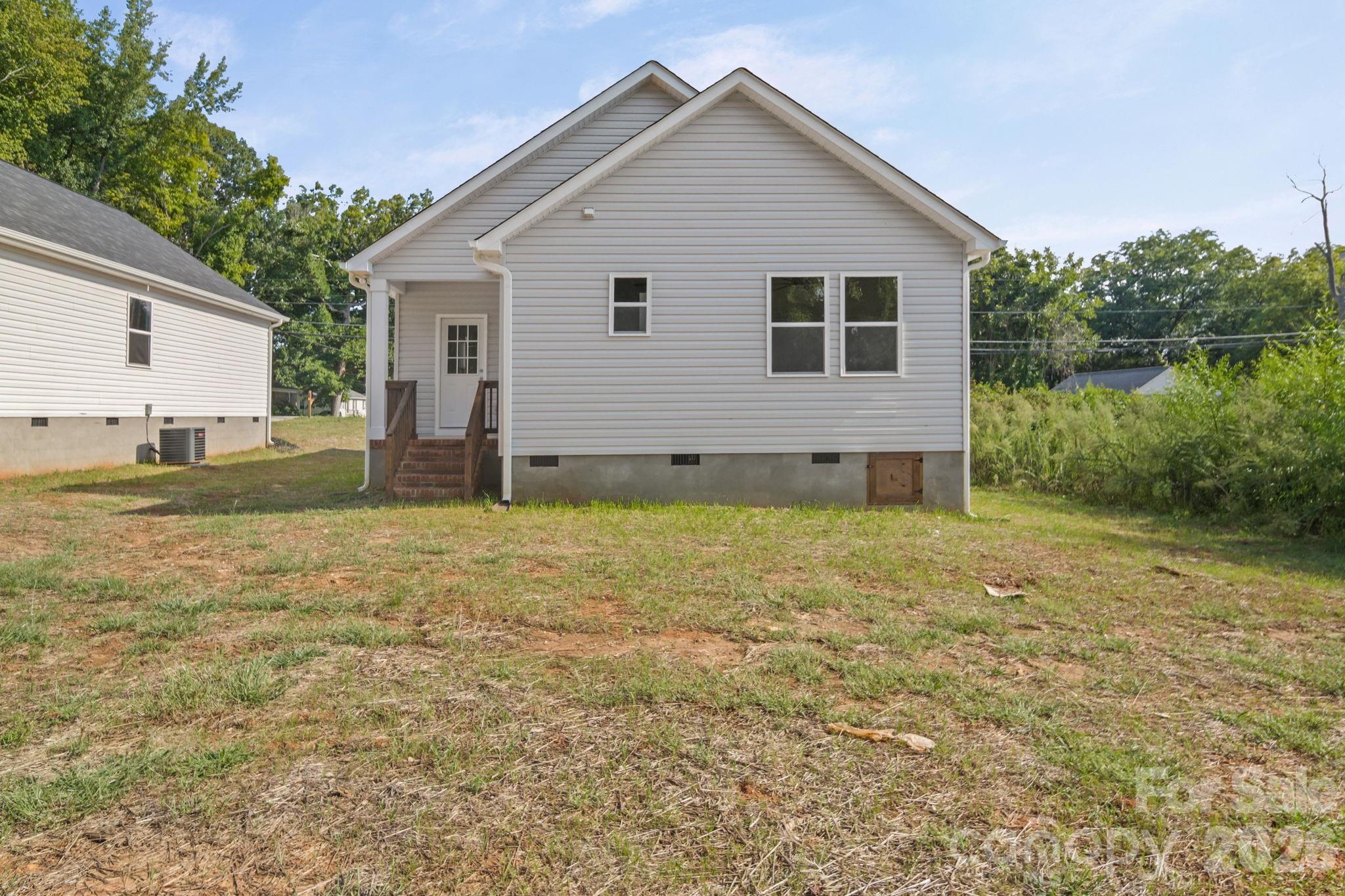 299 N Long Street Property Photo 29