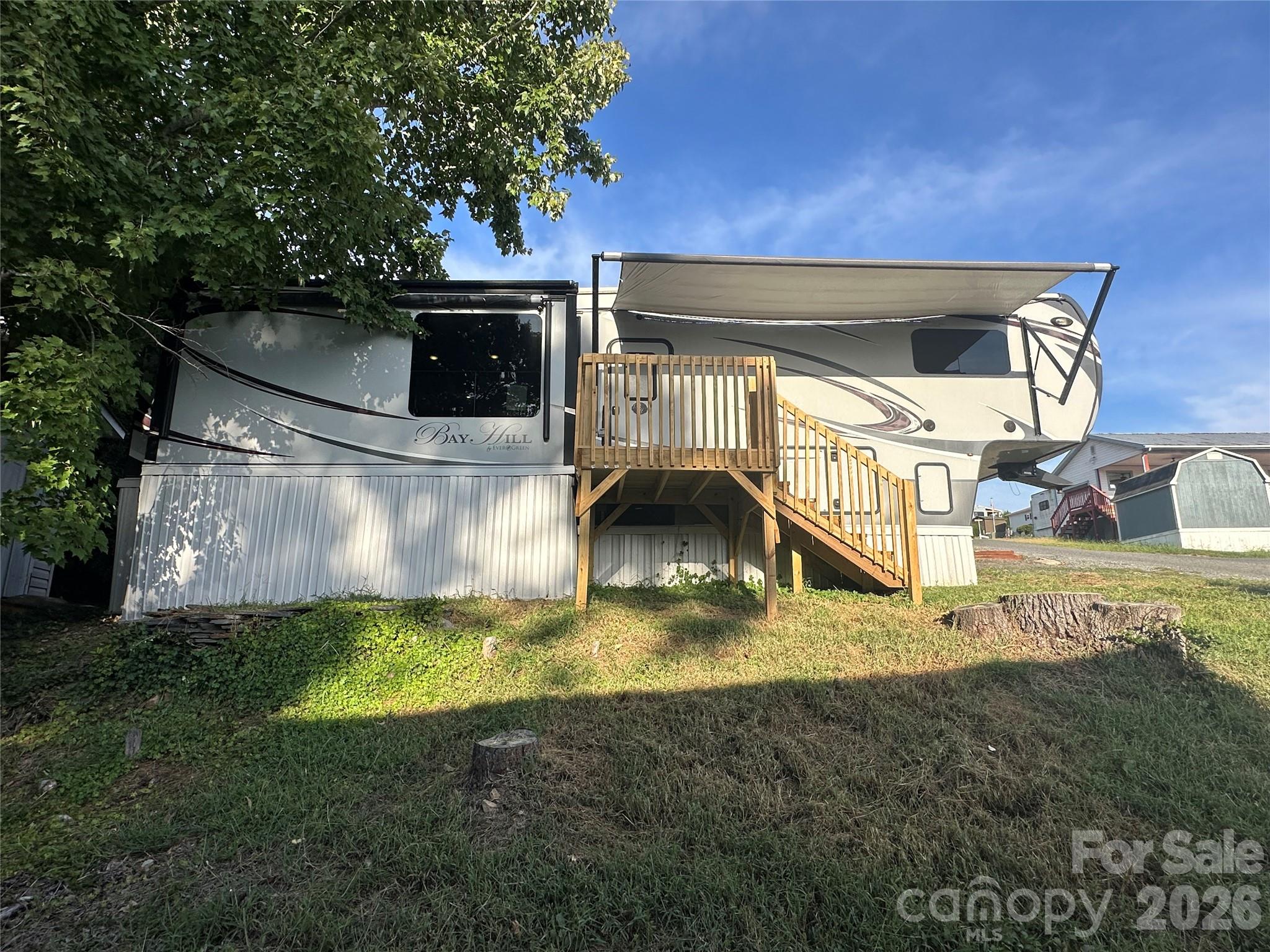122 Eagle Drive Property Photo 3
